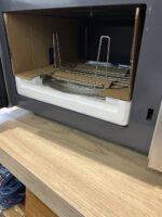 Sharp Forno microonde COME NUOVO LEGGERMENTE RIGATO R722STWE - immagine 5