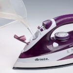 Ariete 6235 Steam Iron 2000W, Ferro da stiro, 2000W, Serbatoio 300ml, Funzione Auto-pulizia, Bianco/Viola - immagine 4